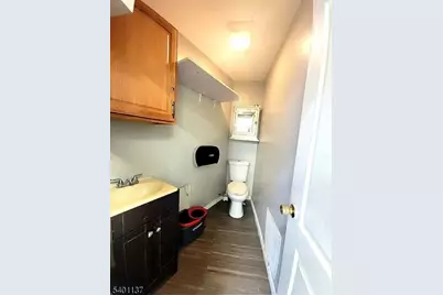 560 E 18th St, Paterson, NJ 07514 - Photo 4