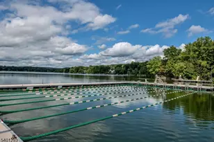 525 Pines Lake Dr, Wayne, NJ 07470 - Photo 46