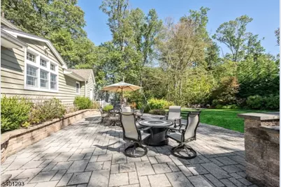 525 Pines Lake Dr, Wayne, NJ 07470 - Photo 36