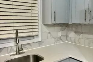 219 Peshine Ave, Newark, NJ 07108 - Photo 6