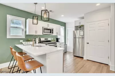 72 Fair St, East Orange, NJ 07017 - Photo 2