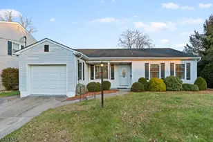 71 Dukes Rd, Rahway, NJ 07065 - Photo 1