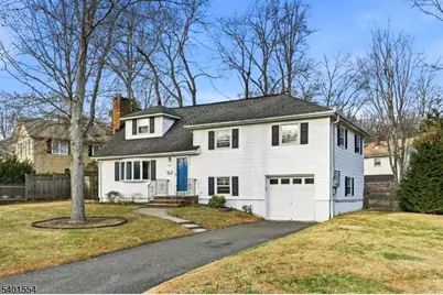 58 Dogwood Rd, Morristown, NJ 07960 - Photo 2