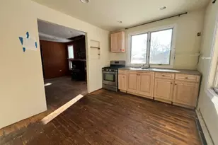 182 Lackawanna Dr, Byram Township, NJ 07874 - Photo 6