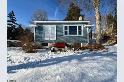 182 Lackawanna Dr, Byram Township, NJ 07874 - Photo 18