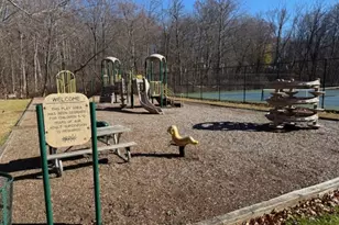 29 Brady Blvd, Jefferson Township, NJ 07849 - Photo 10