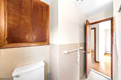 468 Broughton Ave, Bloomfield, NJ 07003 - Photo 16