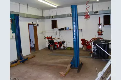 2 S Dover Ave, Franklin Township, NJ 08873 - Photo 28