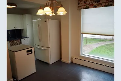 2 S Dover Ave, Franklin Township, NJ 08873 - Photo 8