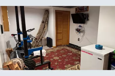 117 Pinehurst Dr, Washington Township, NJ 07882 - Photo 6