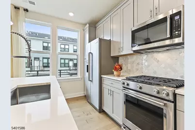 715 Parker Blvd, West Windsor Township, NJ 08550 - Photo 14