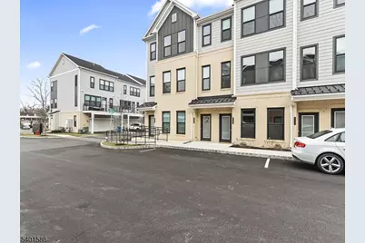 715 Parker Blvd, West Windsor Township, NJ 08550 - Photo 2