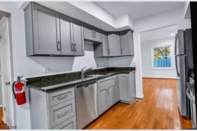 2 Cory Rd #E, Morris Township, NJ 07960 - Photo 2