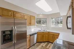 62 Bentley Ct Condo, Bedminster Township, NJ 07921 - Photo 16