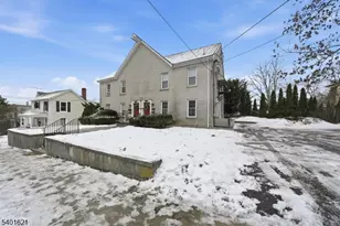 23 Madison St, Newton, NJ 07860 - Photo 2