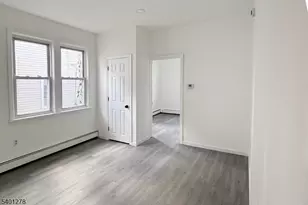 297 Ohio St, Union Township, NJ 07083 - Photo 6