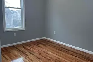 22 Knickerbocker Ave, Paterson, NJ 07503 - Photo 4