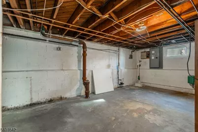 569 Scotland Rd, Union Township, NJ 07083 - Photo 30