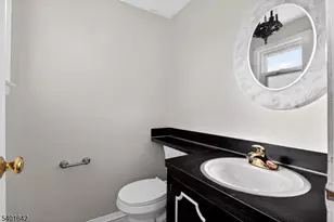 569 Scotland Rd, Union Township, NJ 07083 - Photo 26