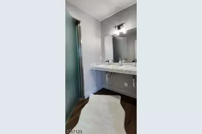 58 Elm St #201, Newark, NJ 07105 - Photo 12