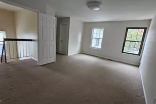 1709 Woodbridge Commons Way, Woodbridge Township, NJ 08830 - Photo 10