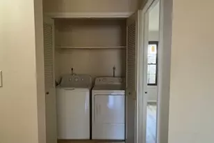 1709 Woodbridge Commons Way, Woodbridge Township, NJ 08830 - Photo 8