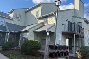 1709 Woodbridge Commons Way, Woodbridge Township, NJ 08830 - Photo 16