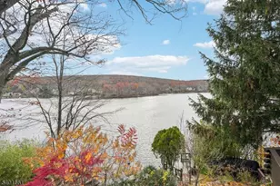 197 Point Breeze Dr, West Milford, NJ 07421 - Photo 36