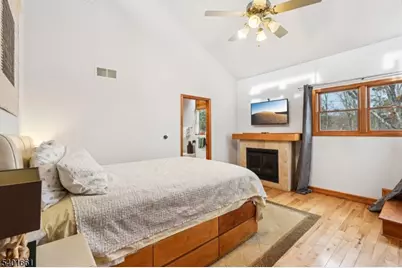 197 Point Breeze Dr, West Milford, NJ 07421 - Photo 26