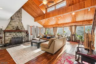 197 Point Breeze Dr, West Milford, NJ 07421 - Photo 4