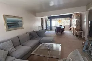 21 Pilgrim Ct, Bloomfield, NJ 07003 - Photo 2