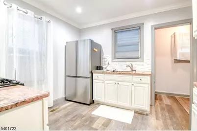 943 Drake Ave, Roselle, NJ 07203 - Photo 14