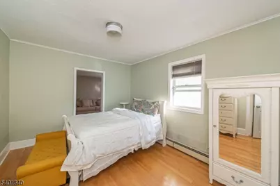 18 Van Rensselear St, Belleville, NJ 07109 - Photo 10