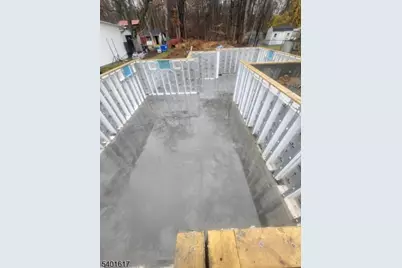 263 Lake Shore Dr, Parsippany, NJ 07034 - Photo 2