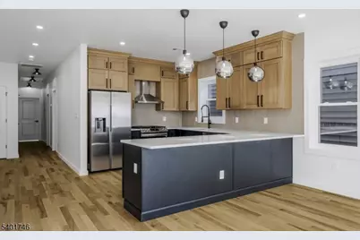 11 Voorhees St, Newark, NJ 07108 - Photo 36