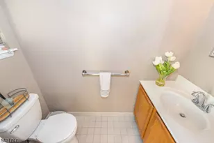 18 Bristol Ct, Lincoln Park, NJ 07035 - Photo 10