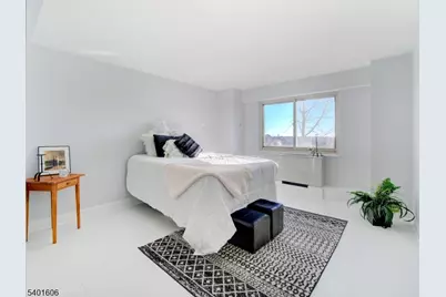 377 S Harrison St #8L, East Orange, NJ 07018 - Photo 12