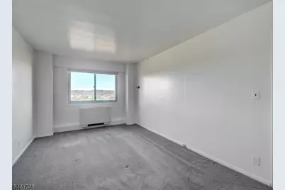 377 S Harrison St #16O, East Orange, NJ 07018 - Photo 4