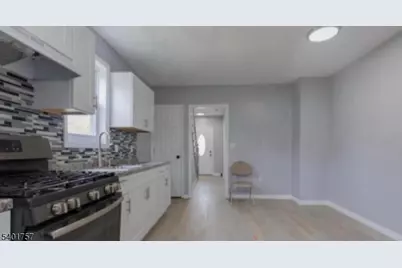 301 Duer St, North Plainfield, NJ 07060 - Photo 10