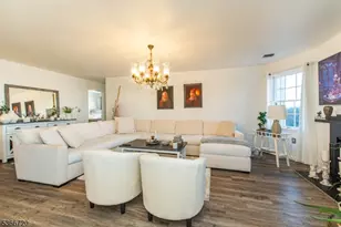 19 Crystal Ln, Paterson, NJ 07501 - Photo 10