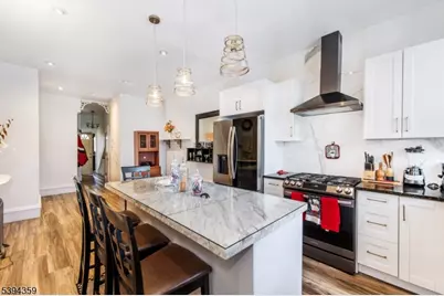 606 59th St, West New York, NJ 07093 - Photo 12