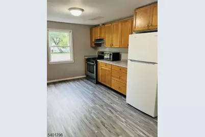 36 Mundy Ave, Spotswood, NJ 08884 - Photo 4