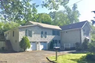 36 Mundy Ave, Spotswood, NJ 08884 - Photo 10