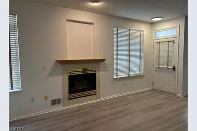 65 Wentworth Road, Bedminster Township, NJ 07921 - Photo 4