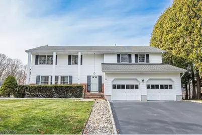 3 Lynn Dr, Randolph Township, NJ 07869 - Photo 1