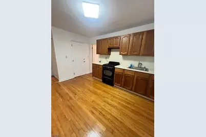 321 Amon Terr #1, Linden, NJ 07036 - Photo 4