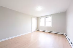 22 Somme St, Newark, NJ 07105 - Photo 2