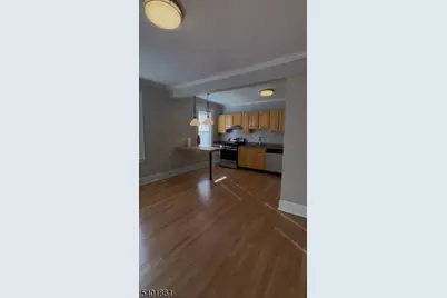 665 Ridgewood Rd #8, Millburn, NJ 07041 - Photo 2