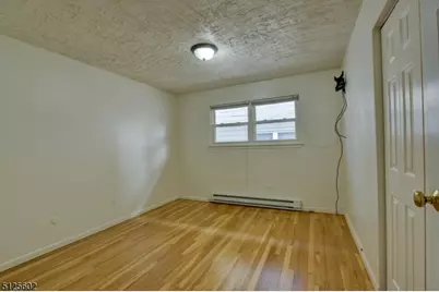 295 N Park St, East Orange, NJ 07017 - Photo 24