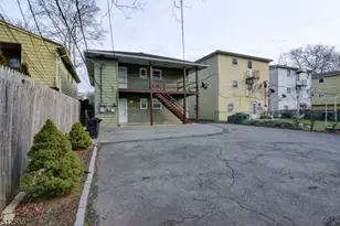 295 N Park St, East Orange, NJ 07017 - Photo 38